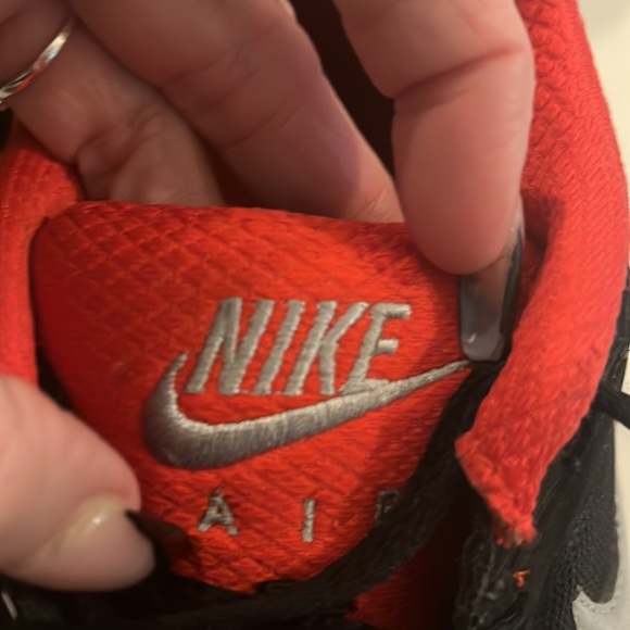 Nike Air Max Command Men's Size 10.5 Black Gray Red Great Condition - Picture 8 of 8